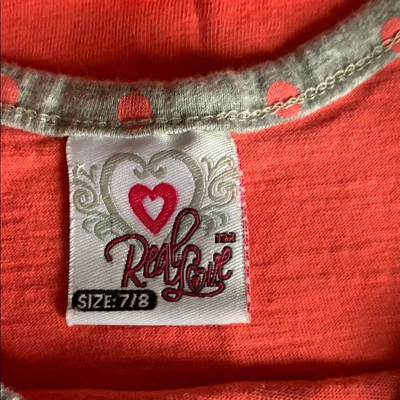 Girls Love who U are graphic tank top - Picture 3 of 3